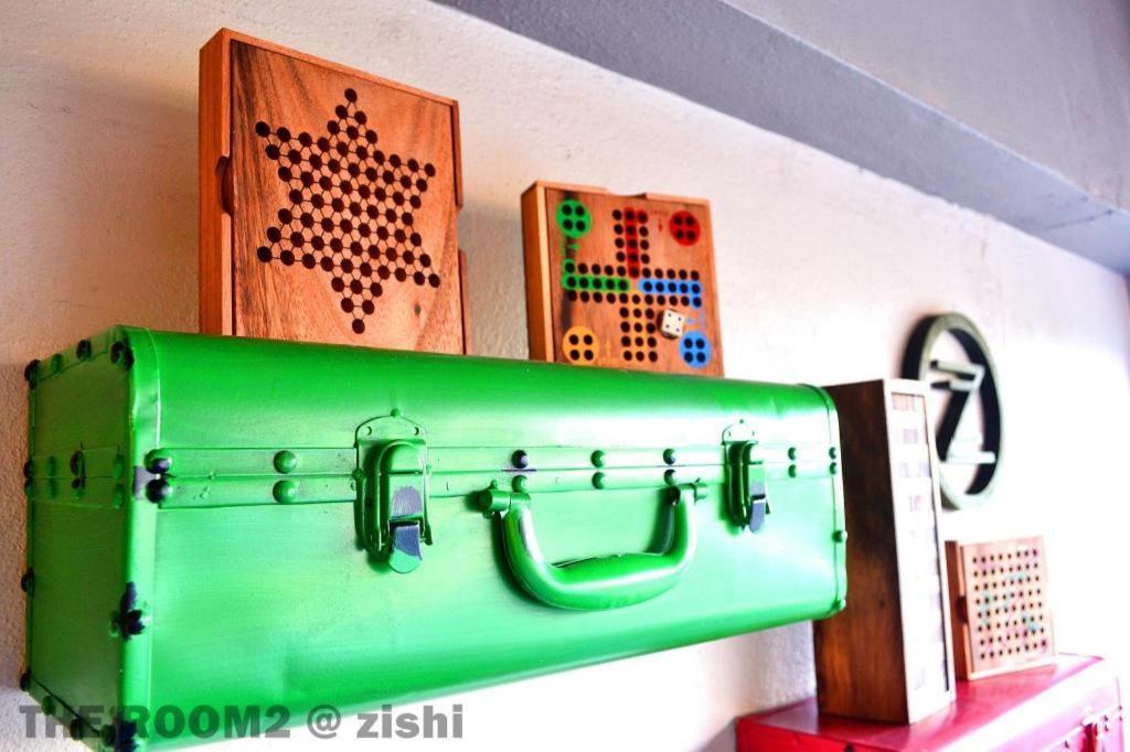 The Room2 @ Zishi Kota Bharu Exterior photo