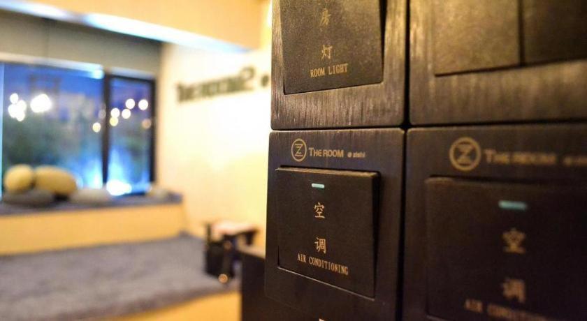 The Room2 @ Zishi Kota Bharu Exterior photo