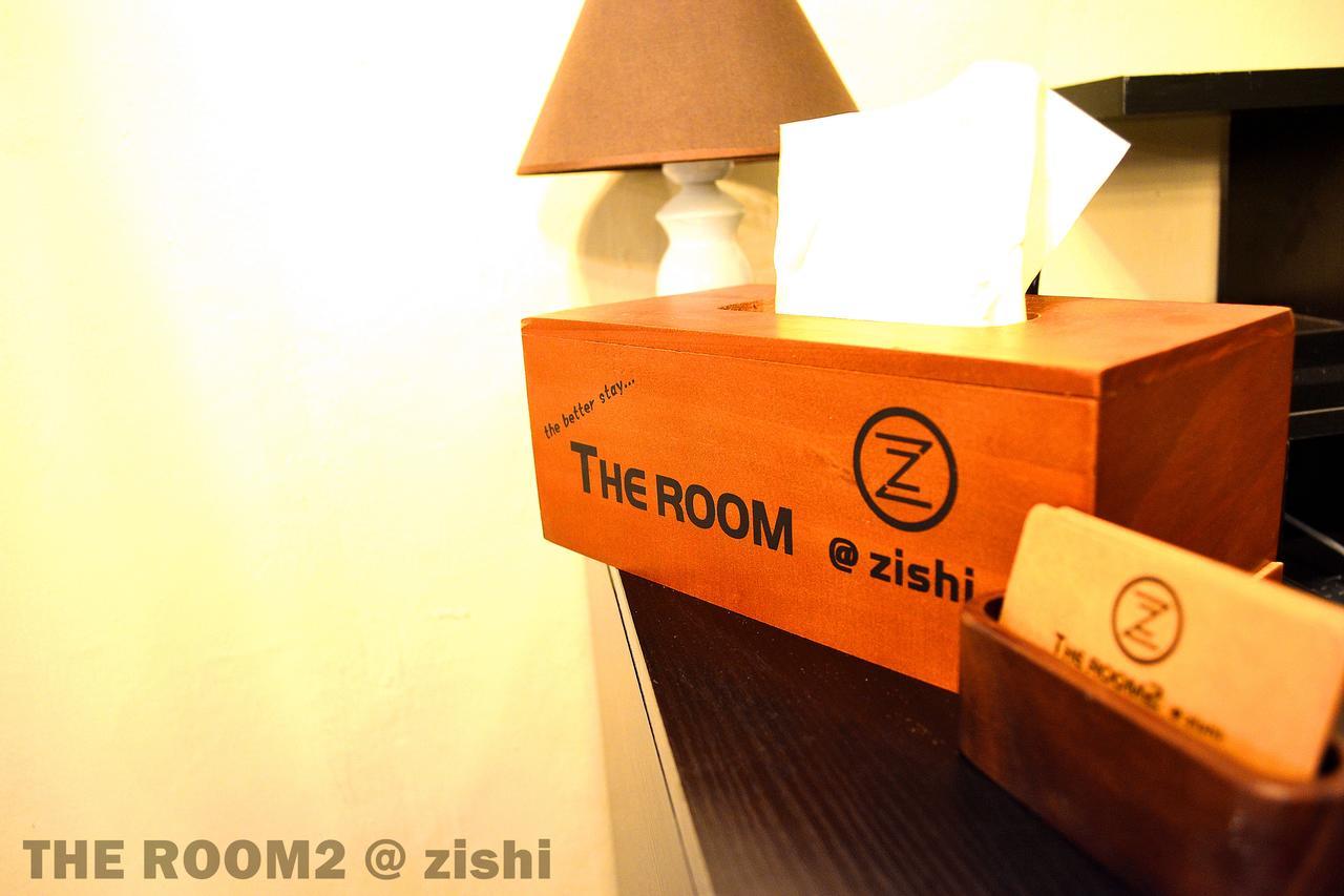 The Room2 @ Zishi Kota Bharu Exterior photo